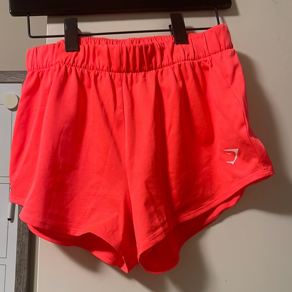GYMSHARK-XS. running short